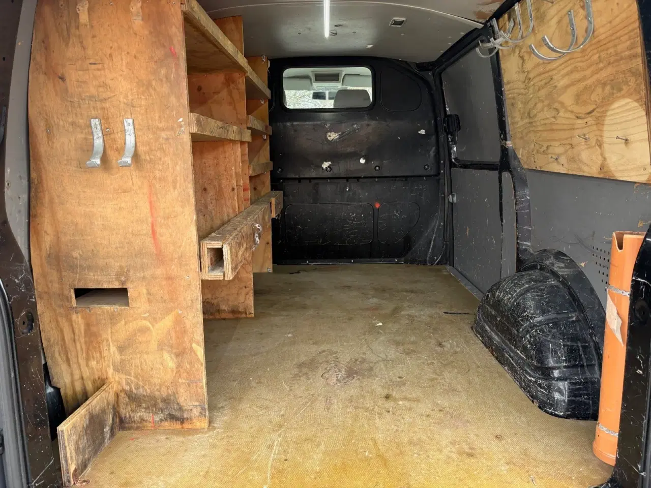 Billede 10 - VW Transporter 2,0 TDi 140 Kassevogn kort