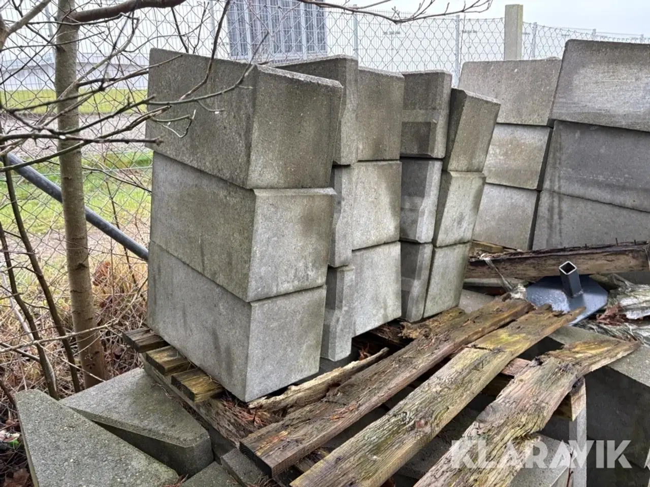 Billede 7 - Betonklodser cirka 200 styk