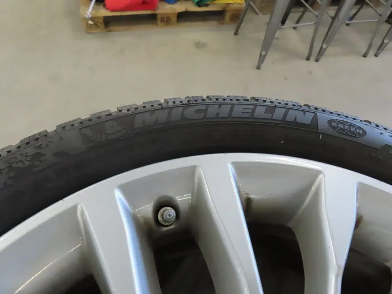 Billede 4 - BMW fælge med MICHELIN vinterdæk til BMW 5-Serie