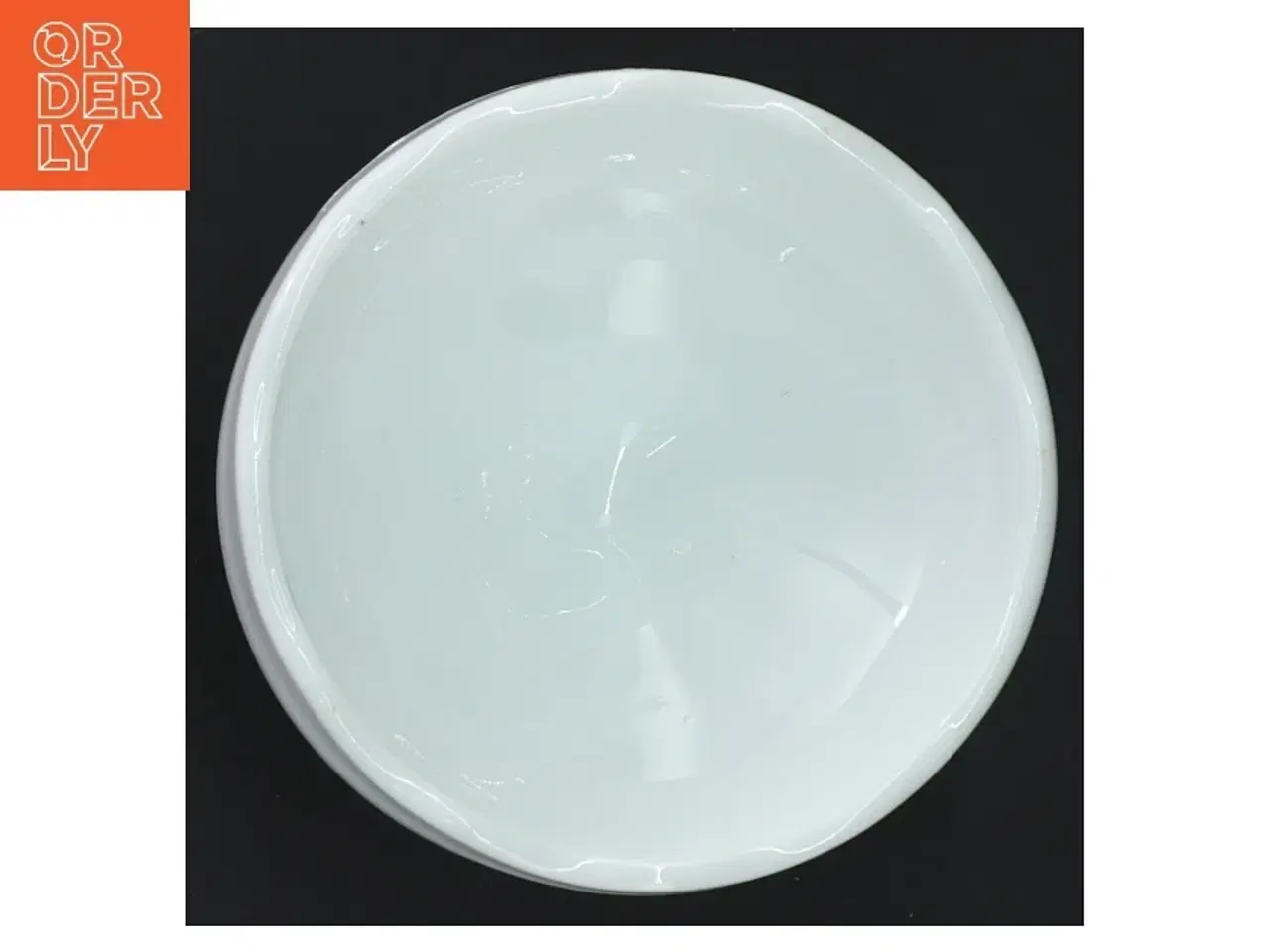 Billede 2 - Hvid opsats i opalglas på fod (str. H 10 cm ø. 10 cm)