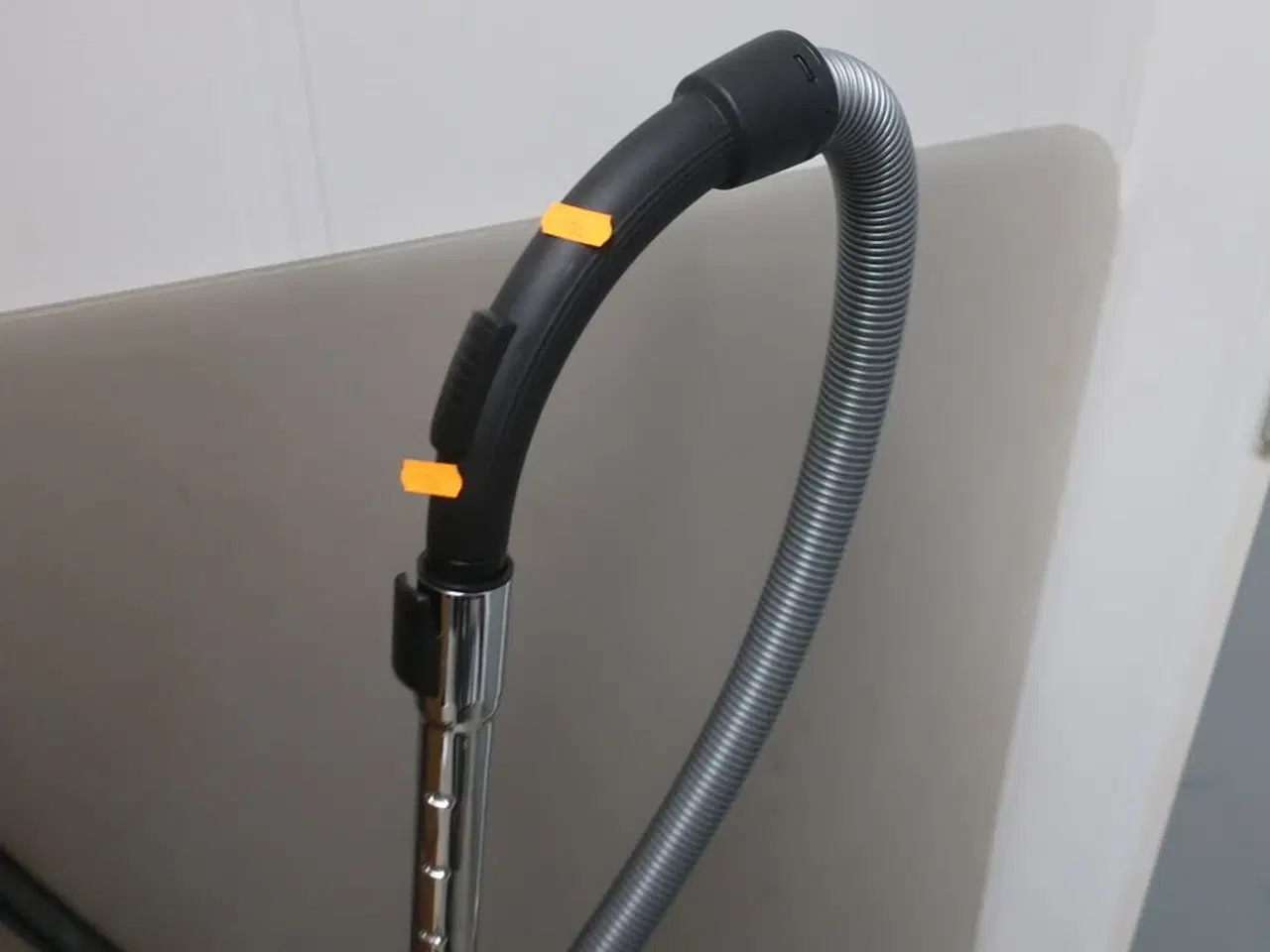 Billede 2 - Støvsuger NILFISK One