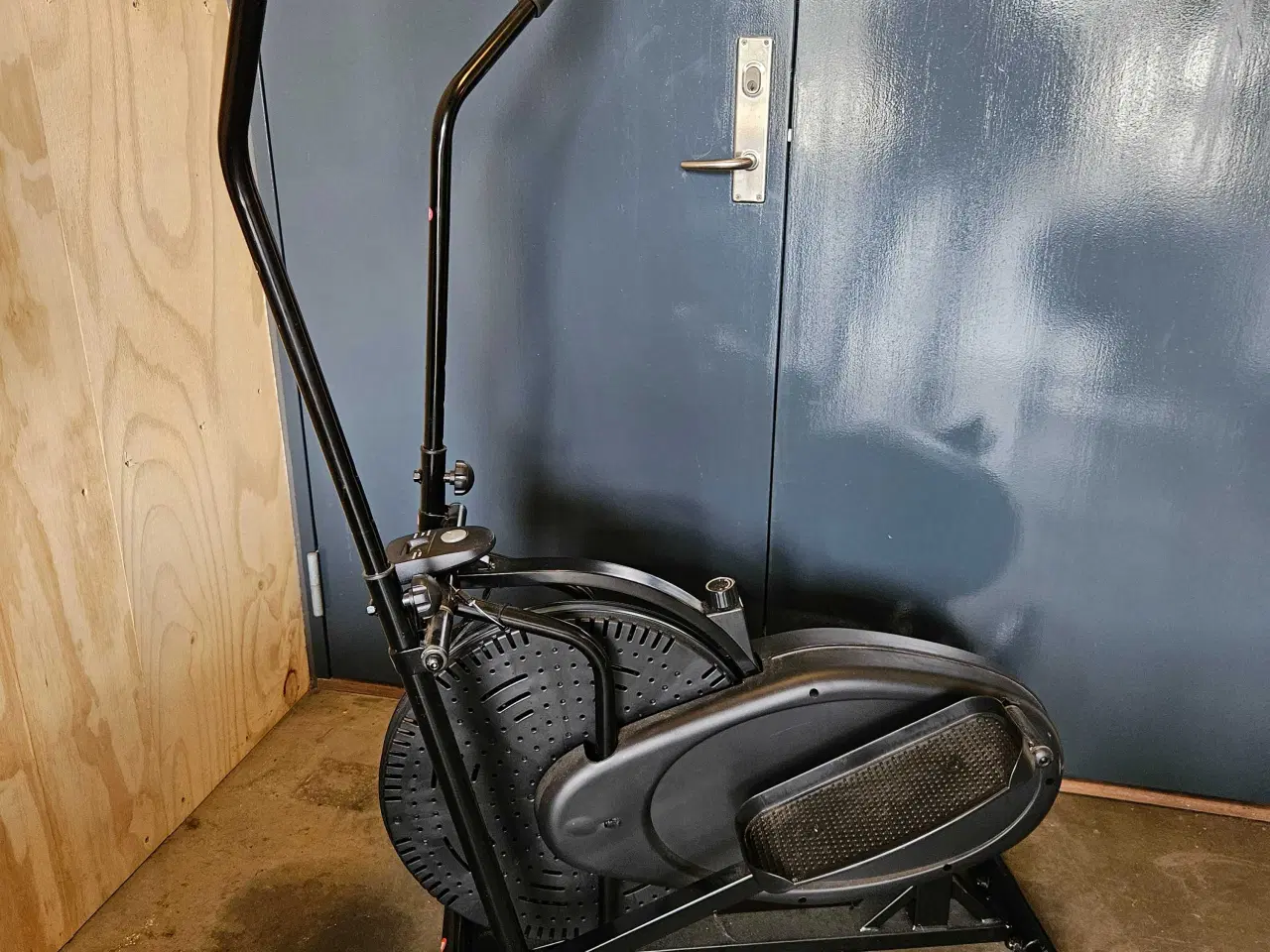 Billede 1 - Crosstrainer og motionscykel 