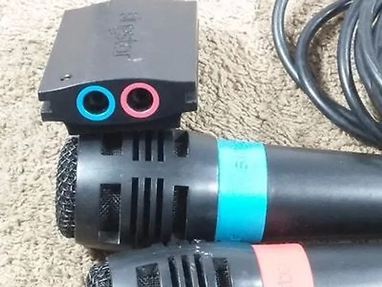 Billede 5 - Original Sony singstar mikrofoner + controller til