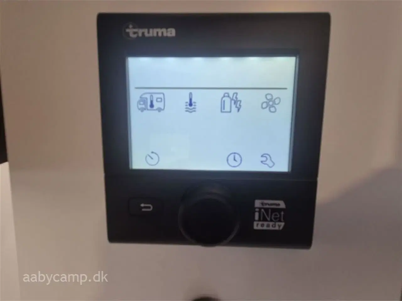 Billede 17 - 2020 - Benimar Sport 363   NK Pakke. Automatgear. solceller. markise. Batteri. Plisse i for og sideruder. Bemærk at den har 5 selepladser.