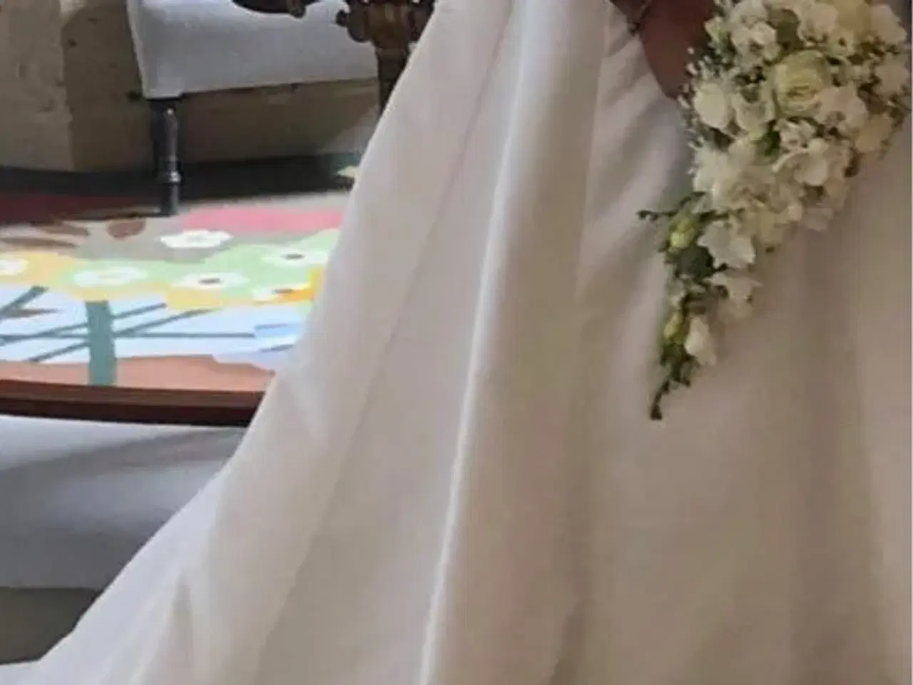 Billede 1 - Utrolig smuk brudekjole med slør
