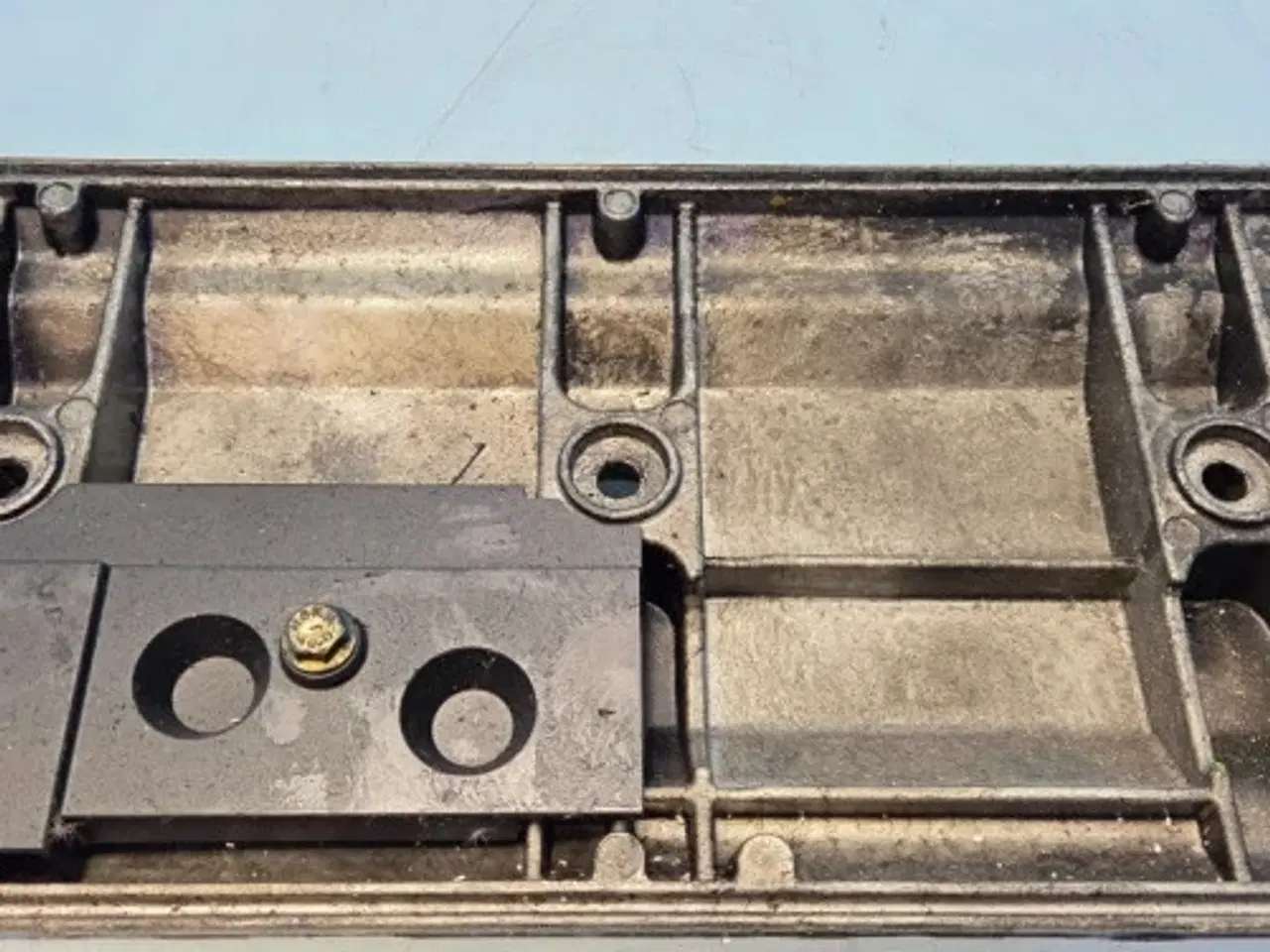 Billede 13 - John Deere  6068   Dæksel   R522200