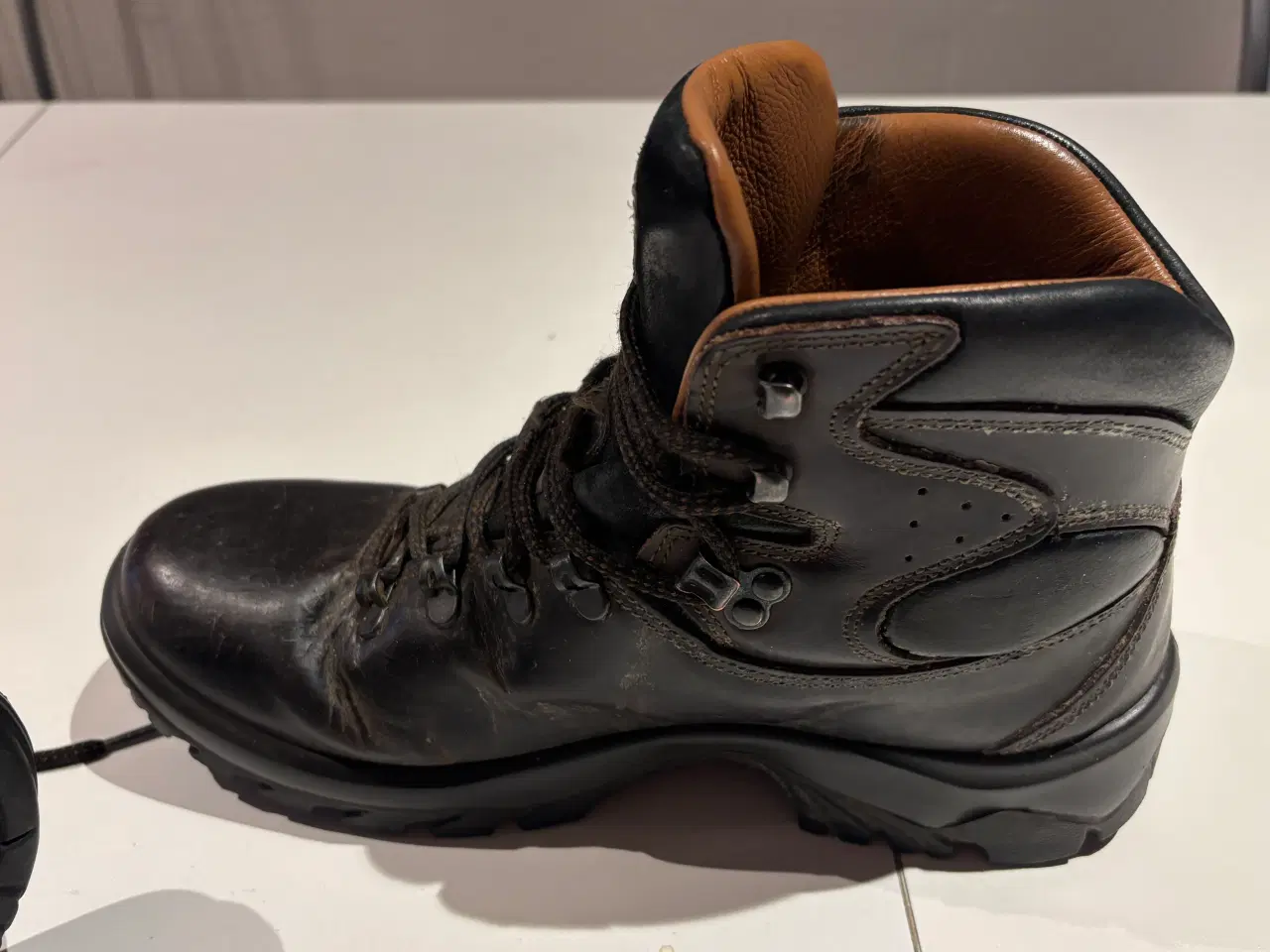 Billede 7 - Grisport læder vandrestøvler str 43 . Herre.