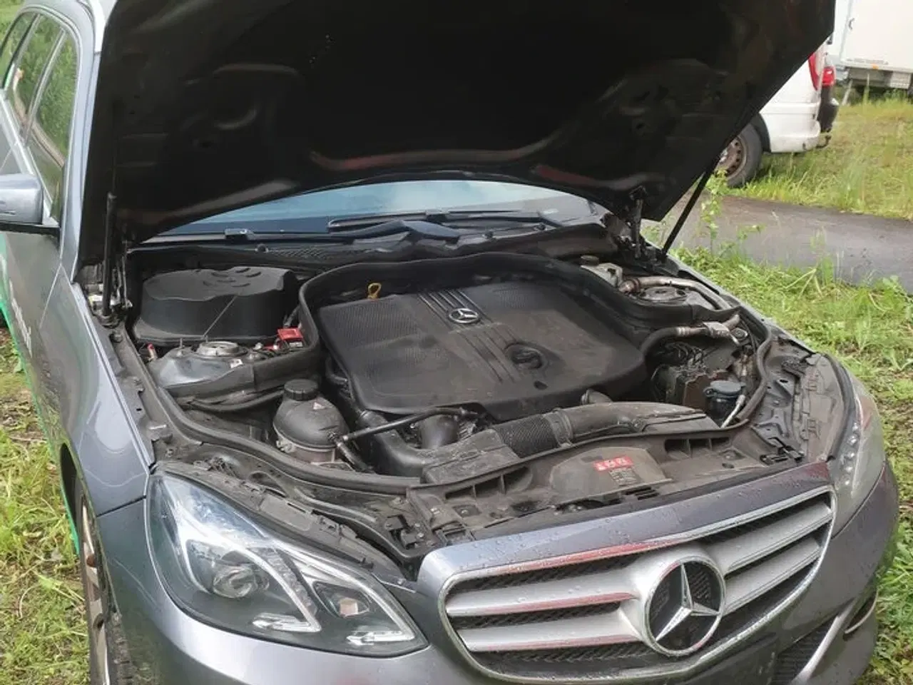 Billede 39 - Personbil MERCEDES E220 Bluetec diesel (momsfri)