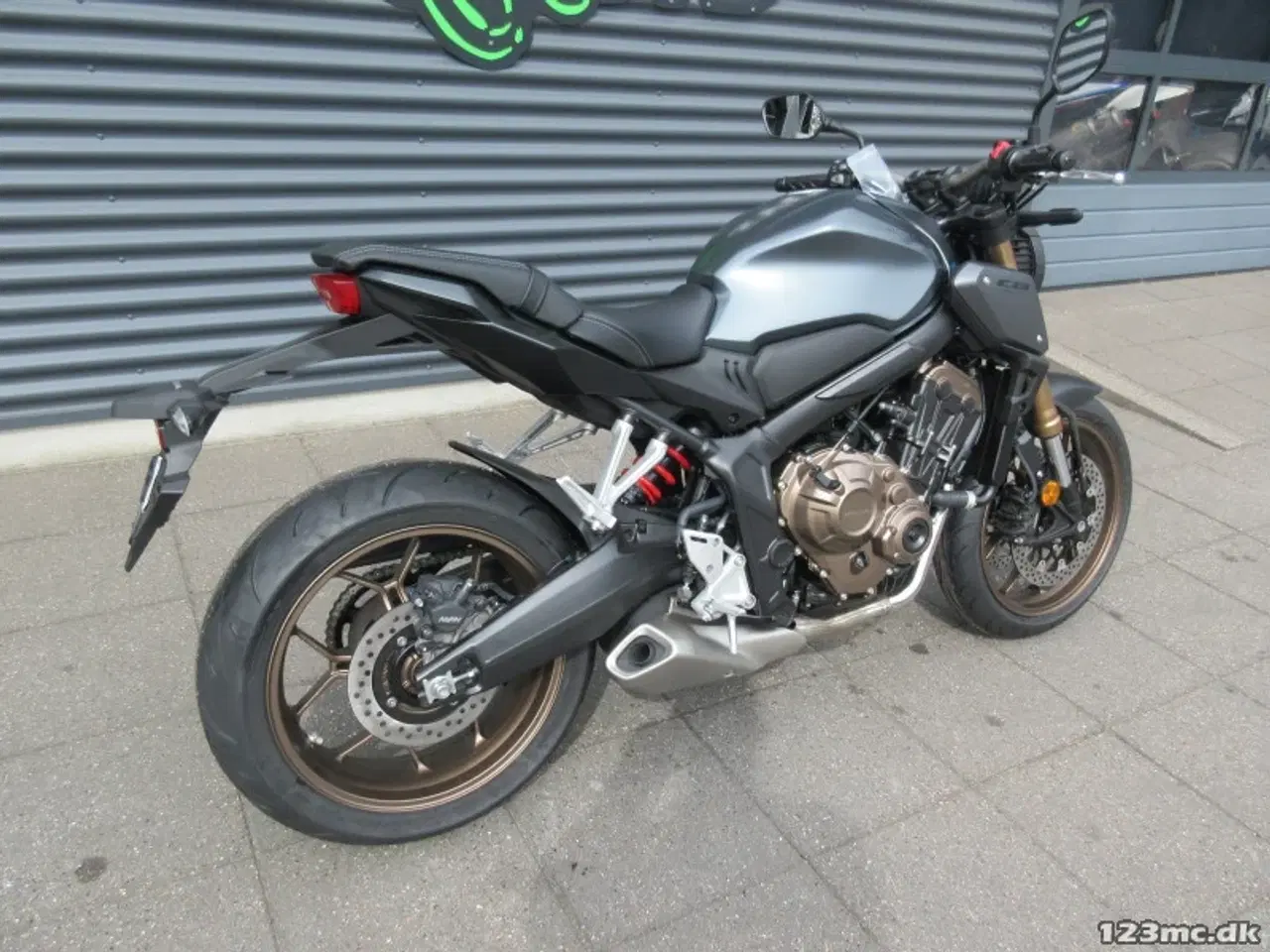 Billede 4 - Honda CB 650 R MC-SYD BYTTER GERNE  5 ÅRS  GARANTI