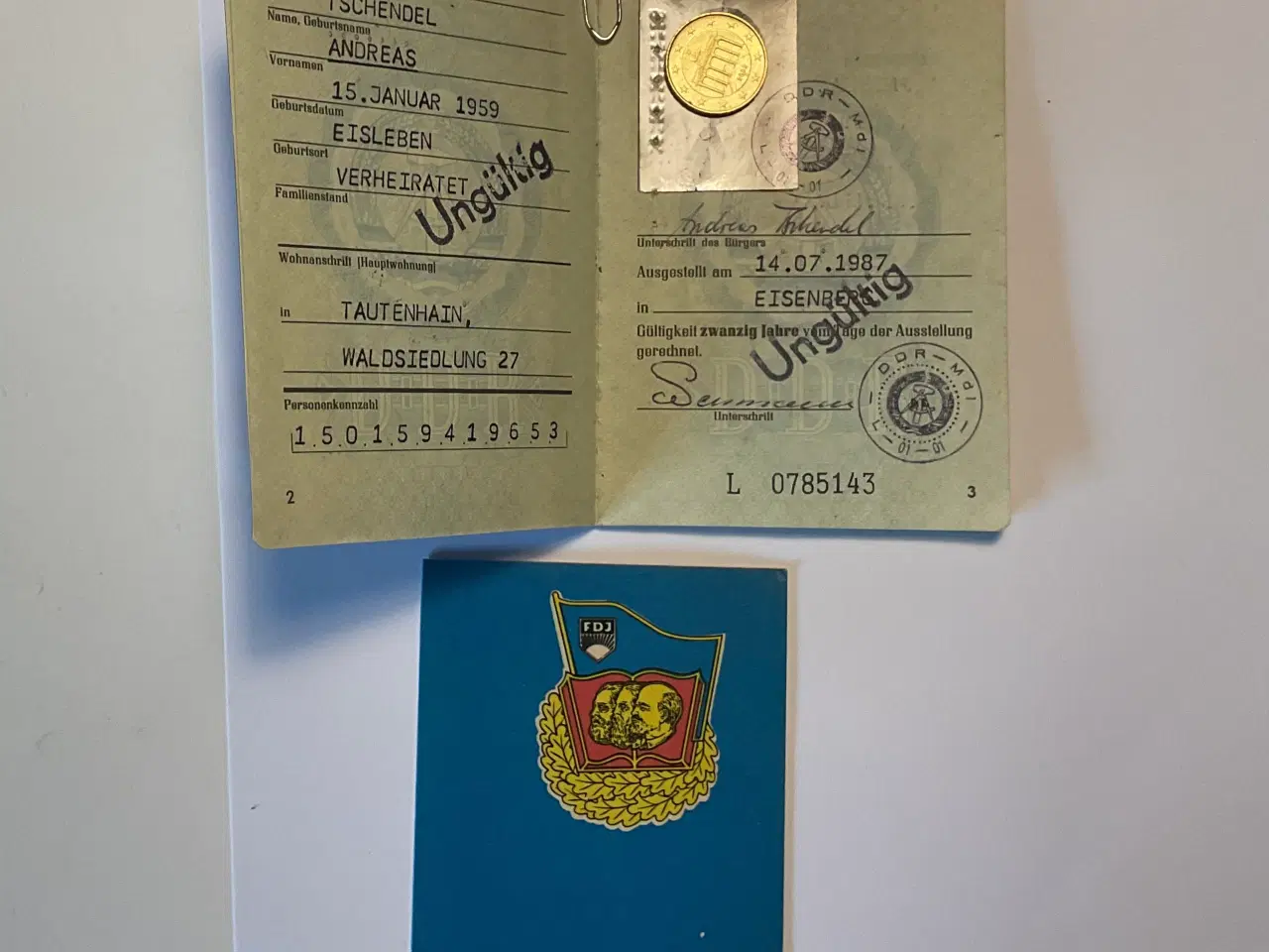 Billede 3 - DDR Personalausweis + Urkunde fra Østtyskland