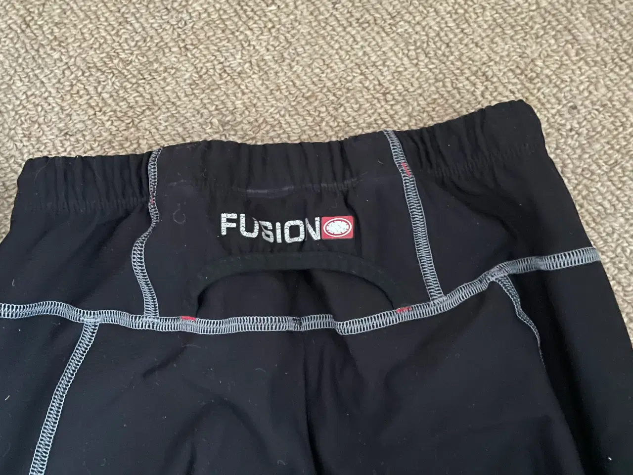 Billede 4 - Fusion 3/4 lange tights S