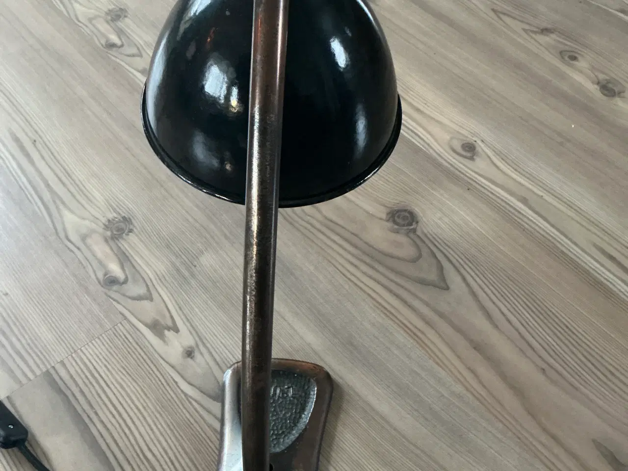 Billede 4 - LUX Bordlampe Antik 