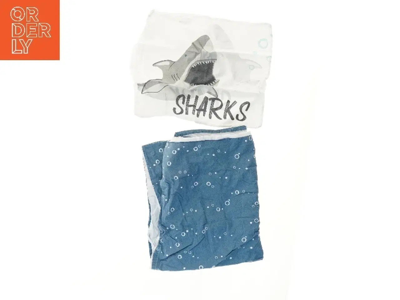 Billede 1 - Børne sengetøjsæt med hajmotiv (str. 128x94 & 46x39 cm)