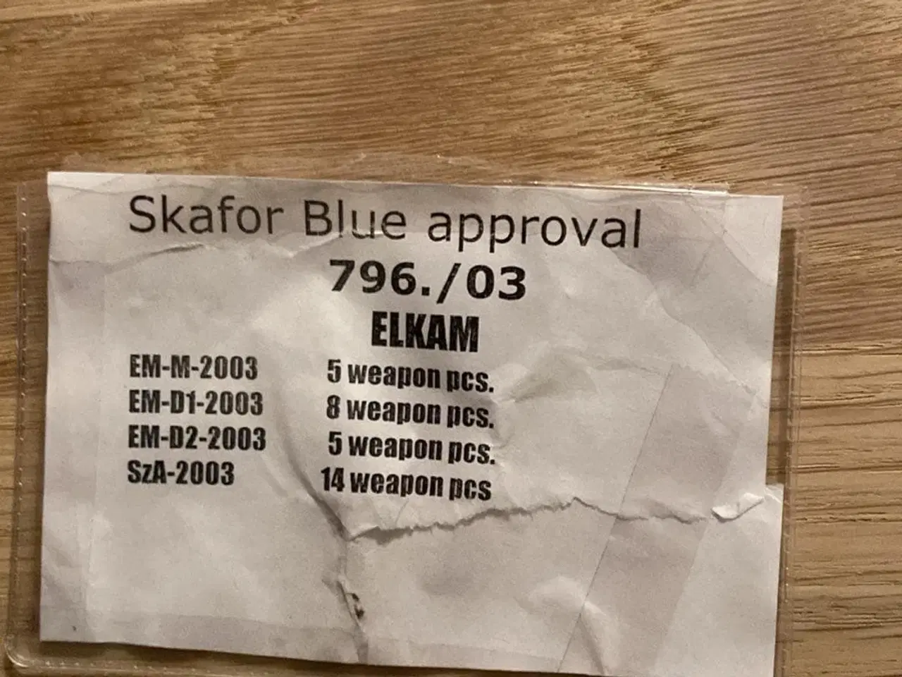 Billede 4 - Våbenskab Elkam