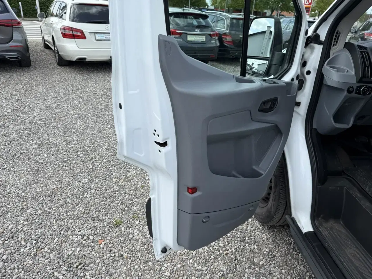 Billede 21 - Ford Transit 350 L3H2 2,0 TDCi Trend 170HK Van 6g Aut.