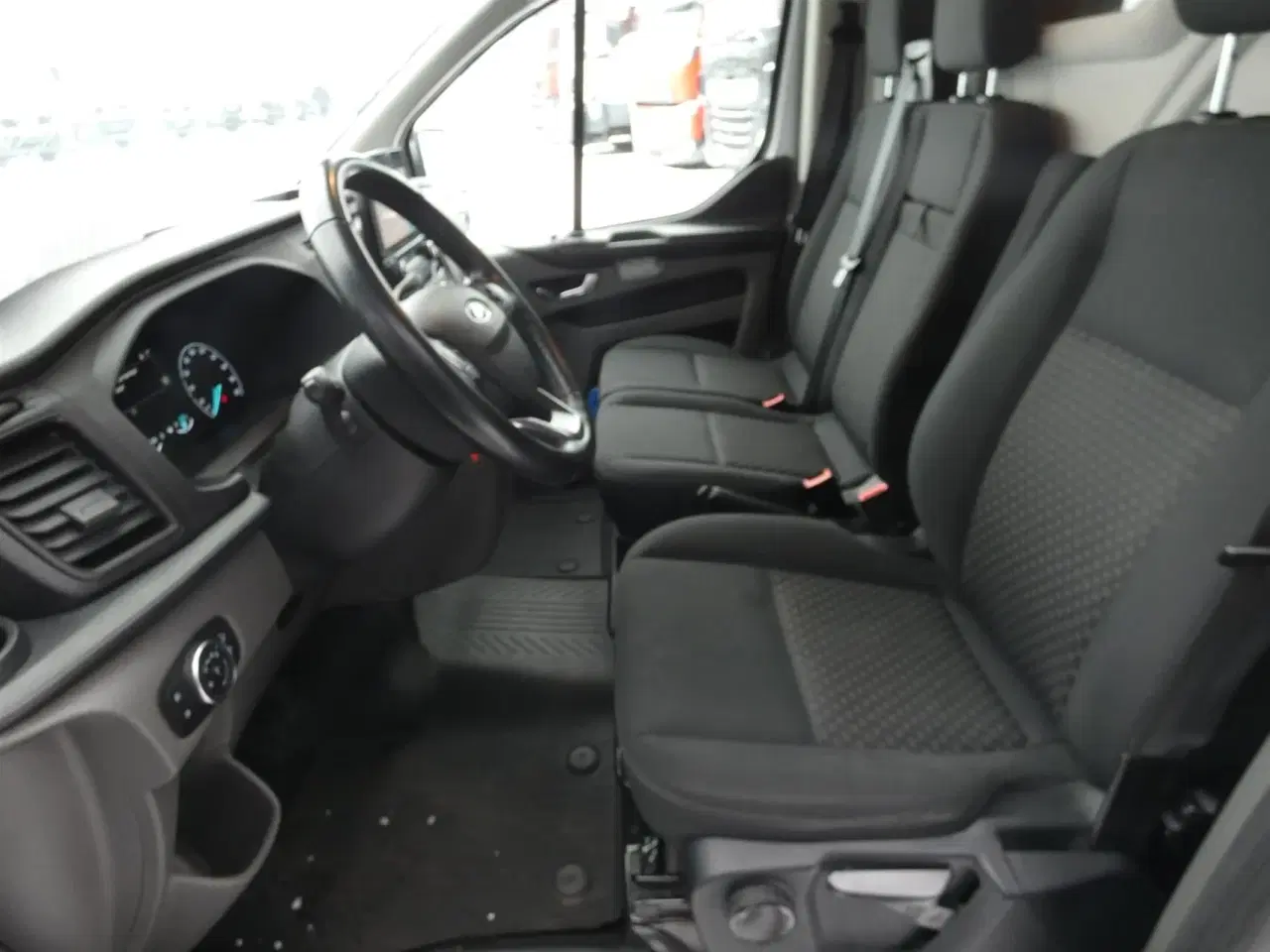 Billede 10 - Ford Transit Custom 280 L1H1 2,0 TDCi Trend 130HK Van 6g