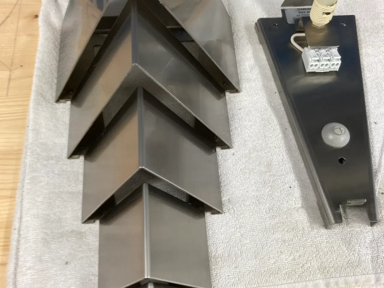 Billede 4 - Udendørslampe 2 stk. Diamond 42