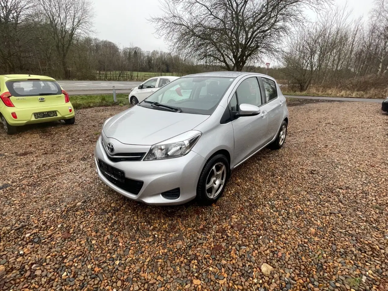 Billede 1 - Toyota Yaris 1,0 VVT-i T2 Touch