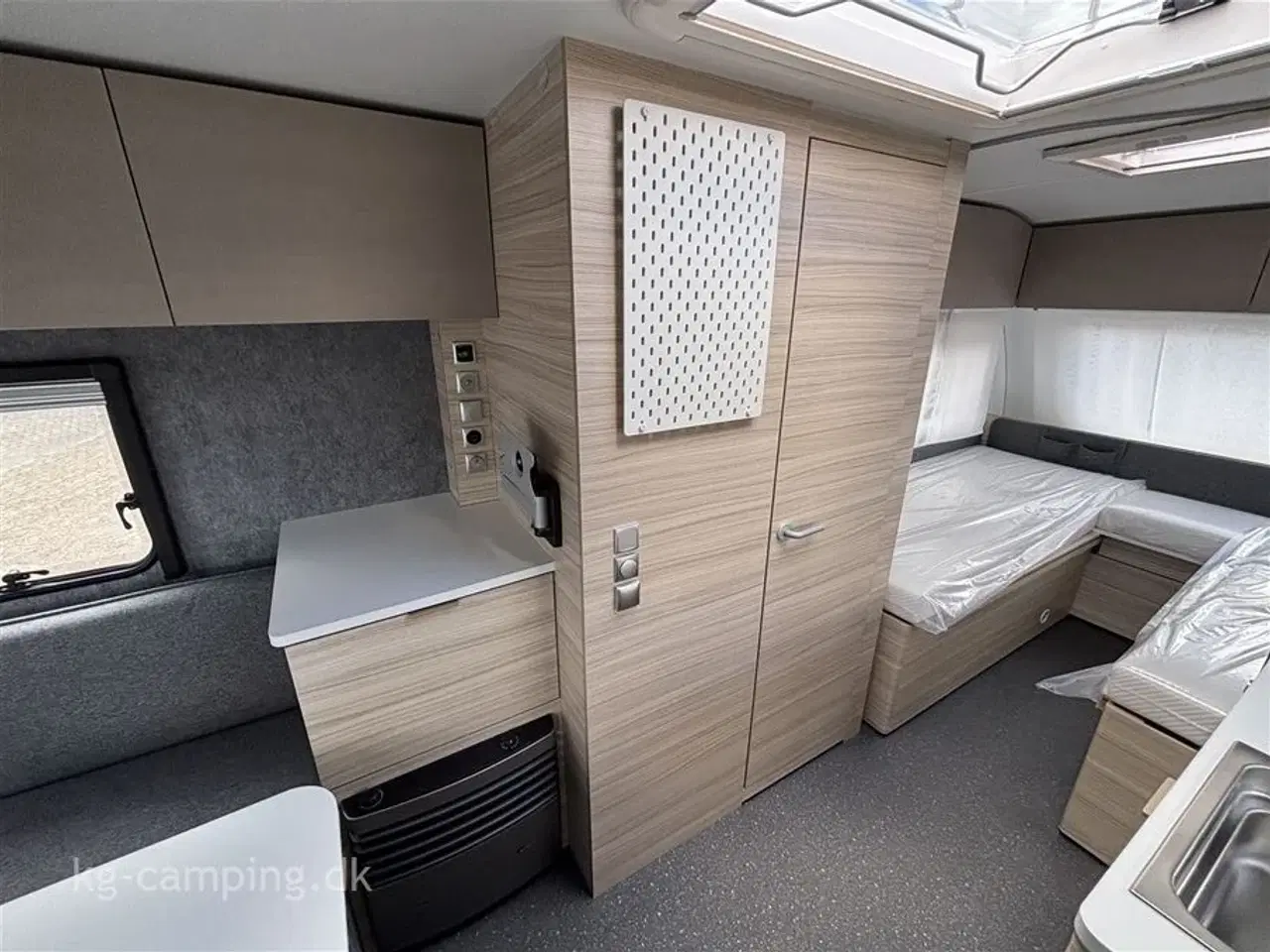 Billede 6 - 2026 - Adria Altea 492 LU   Ny 2026-model med enkeltsenge og moderne indretning