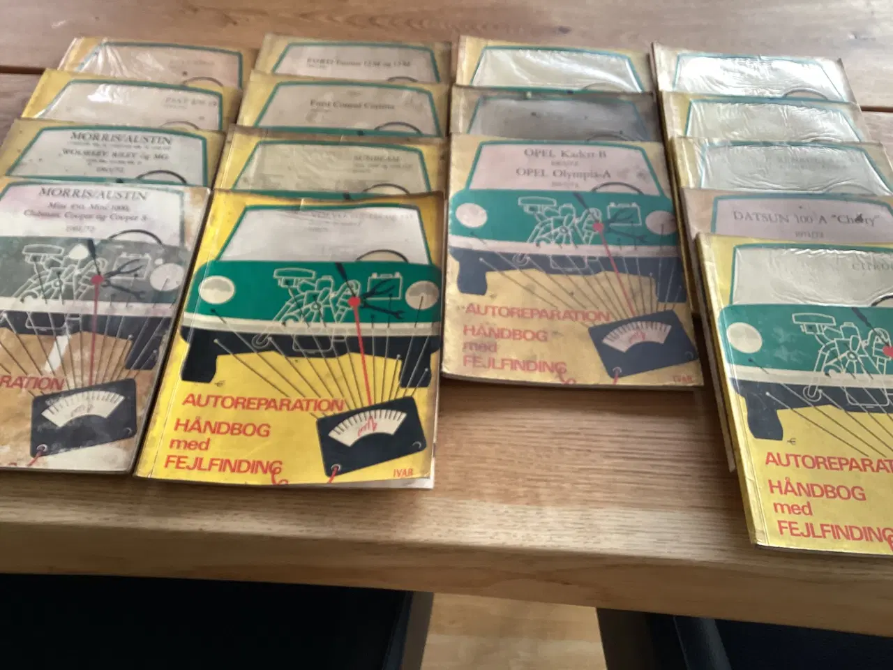 Billede 2 - Værksteds håndbøger med fejlfinding og billede.