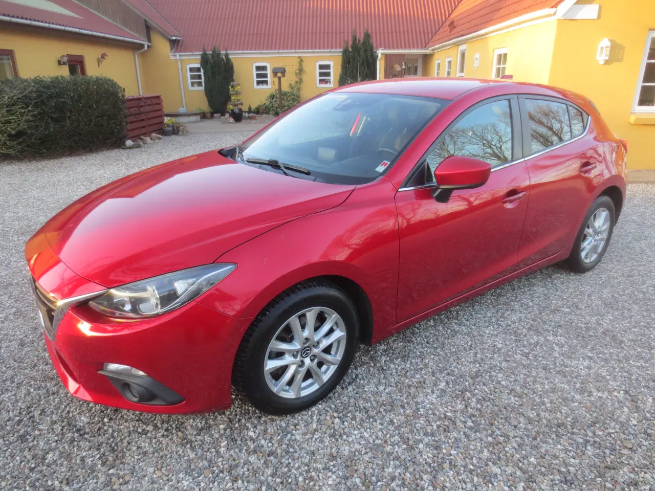 Billede 10 - Mazda 3 2.0 i Skyactiv-g 120 Hk år 2016