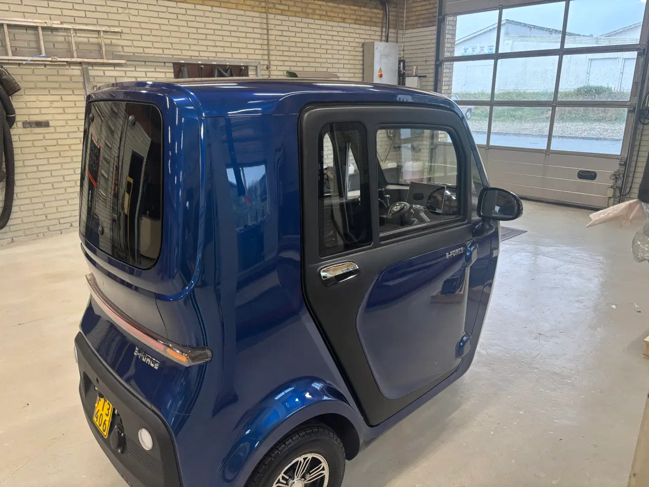 Billede 4 - Kabinescooter E-Force R2