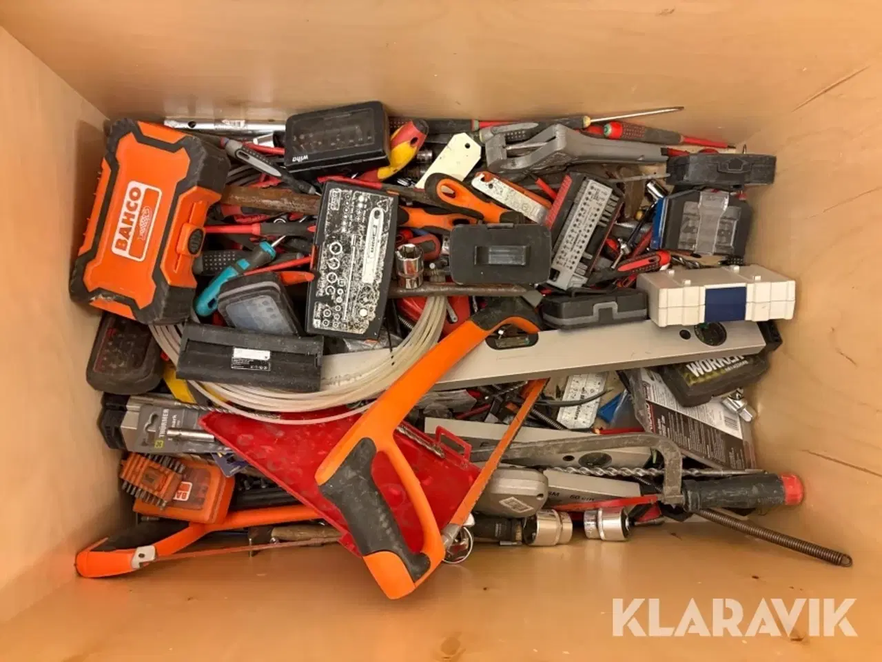 Billede 7 - Kasser med værktøj - 2 styk