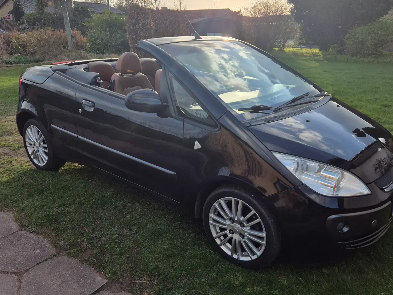 Billede 1 - Mitsubishi Colt 1,5 CZC Cabriolet 2-D