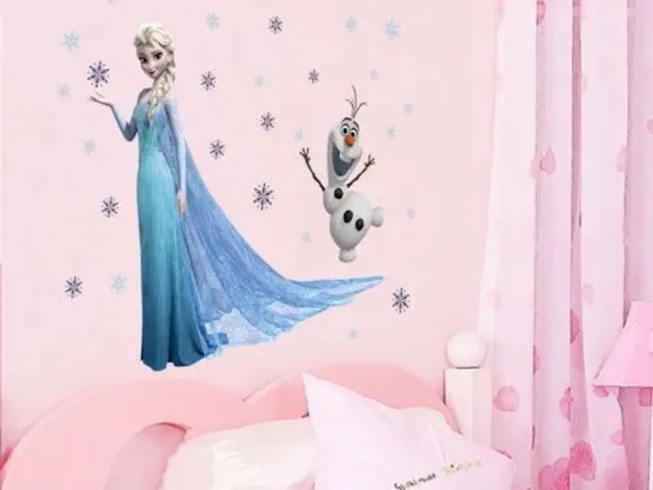 Billede 3 - Smuk Frost wallstickers med Elsa og Oluf fra Frost