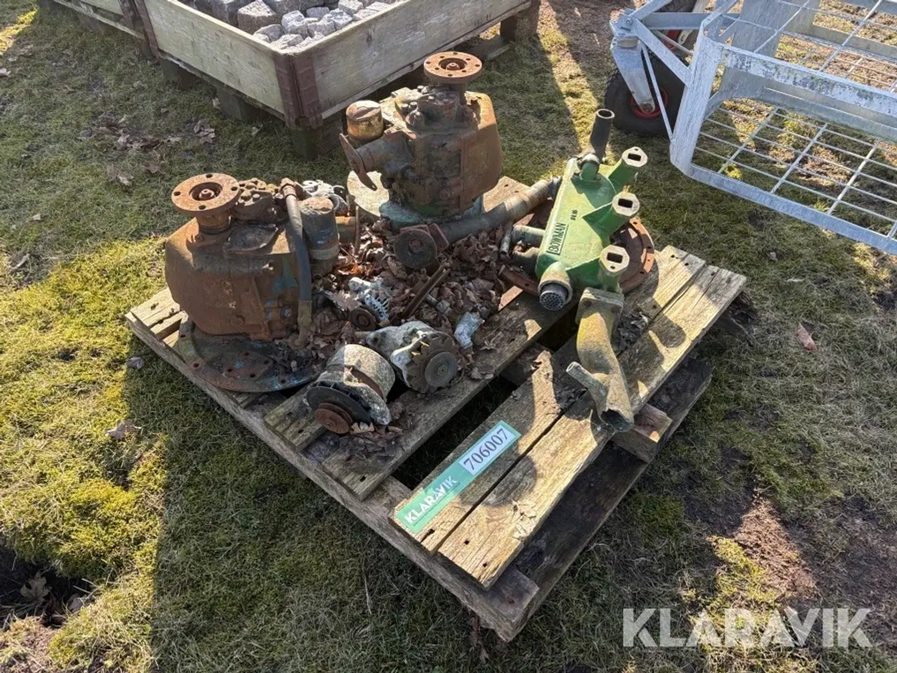 Billede 6 - Motordele