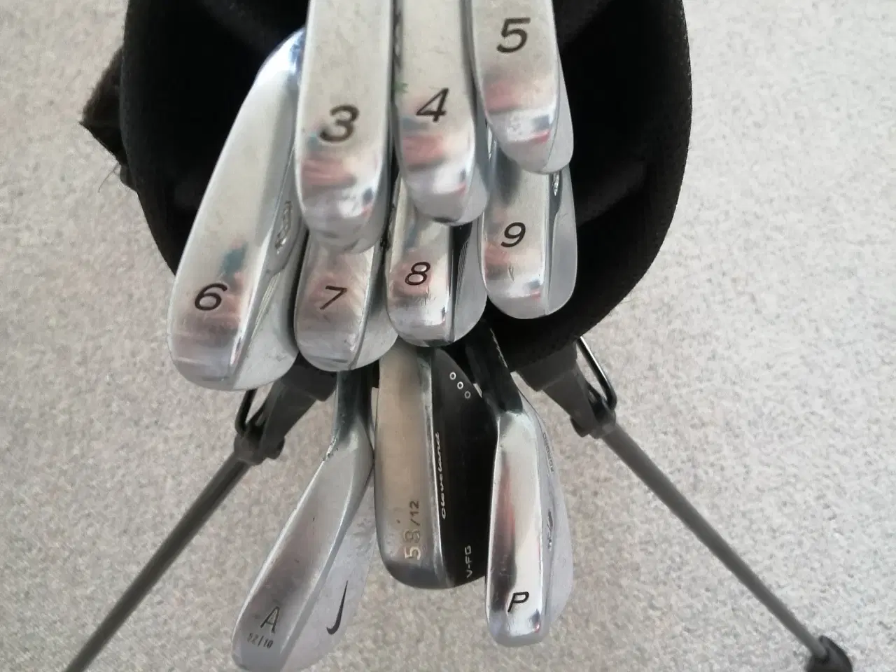 Billede 2 - Golfbag (bærebag) OGIO + 10 golfkøller 