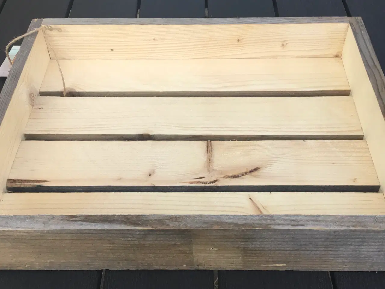 Billede 6 - Bakke i genbrugstræ fyr 35 x 45 cm