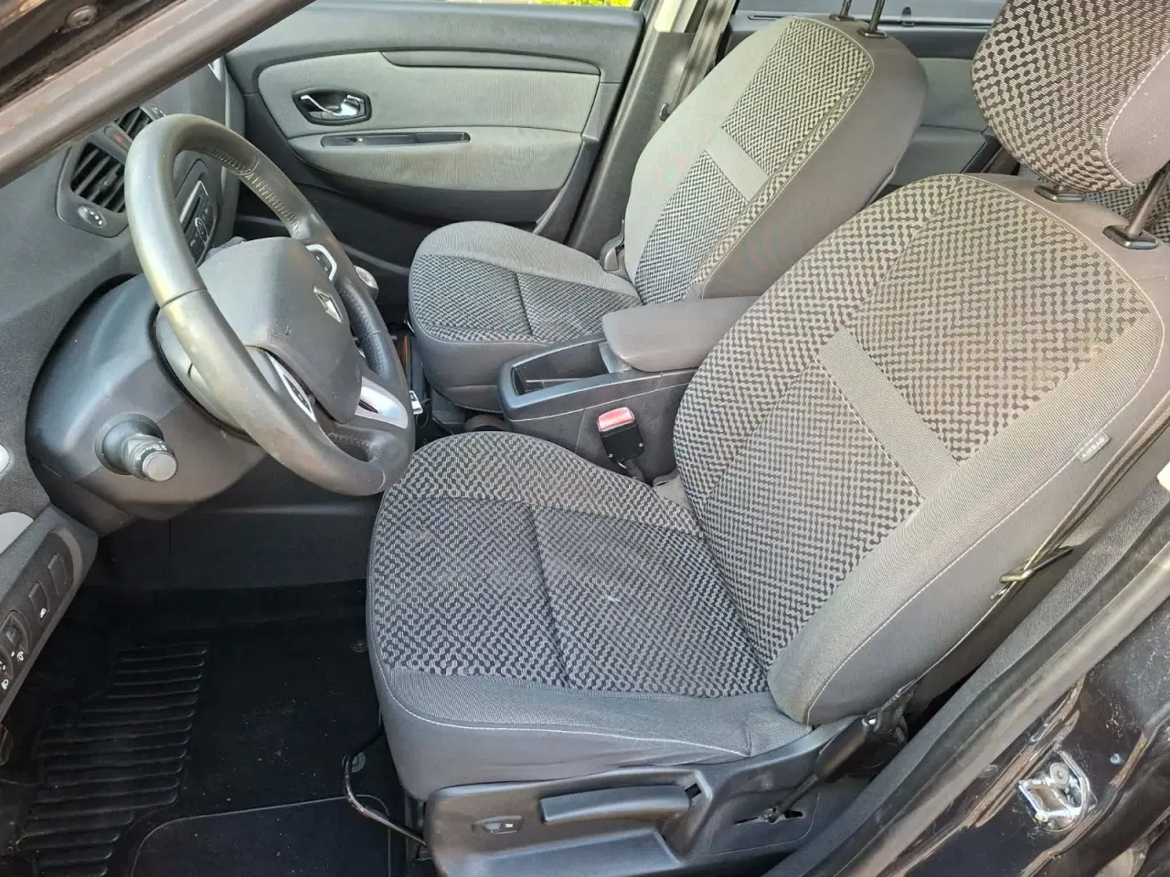 Billede 5 - Renault Grand Scenic III 1,9 dCi 130 Dynamique 7prs