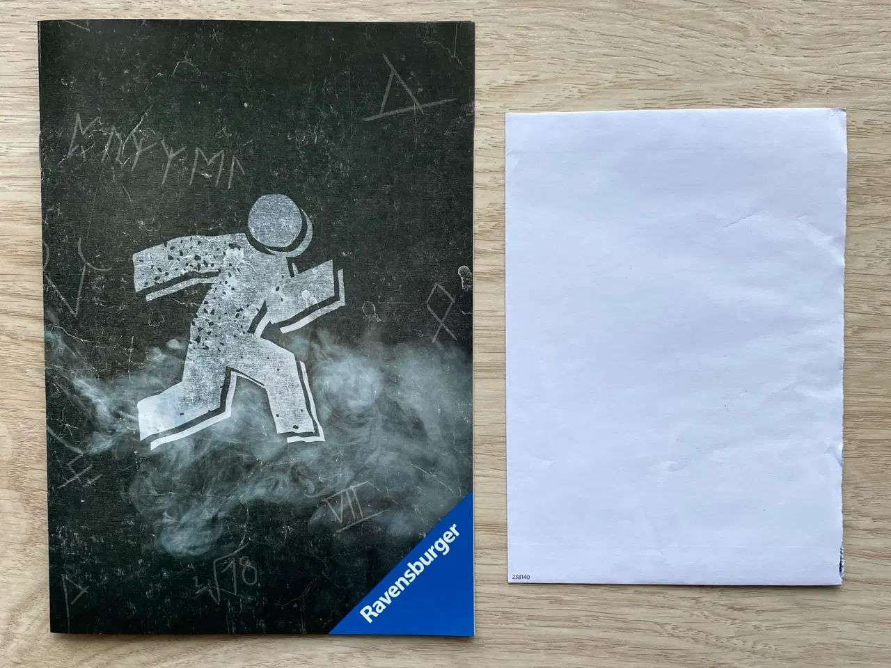 Billede 3 - Escape Puzzle / The Forbidden Basement 1000 brik