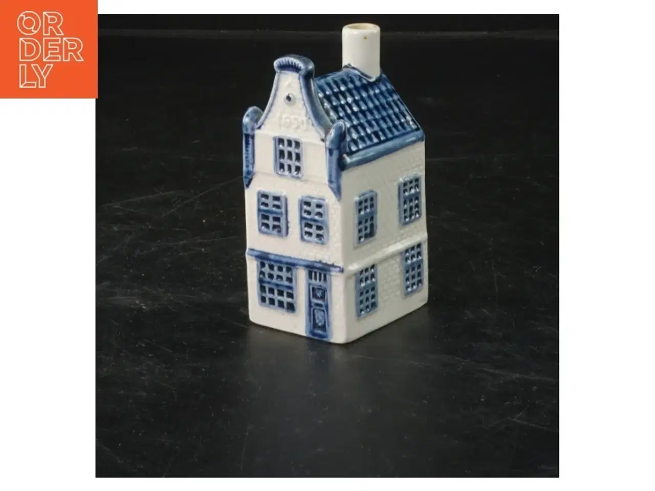 Billede 2 - Keramikhus dekoration fra Royal Delft Blue (str.  9x4,5 cm)