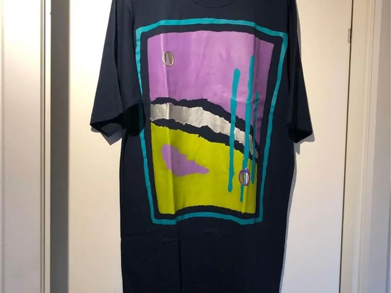 Billede 1 - Lang T-shirt - Str. M - NY