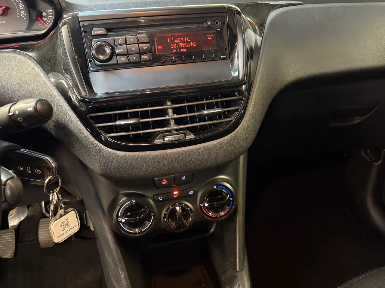 Billede 19 - Peugeot 208 Access 1,0 - 5 Dørs benzin Nysynet