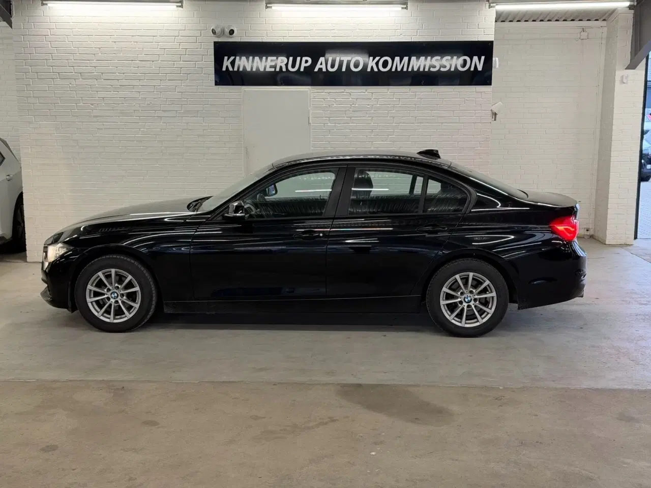 Billede 2 - BMW 320i 2,0 184HK 6g
