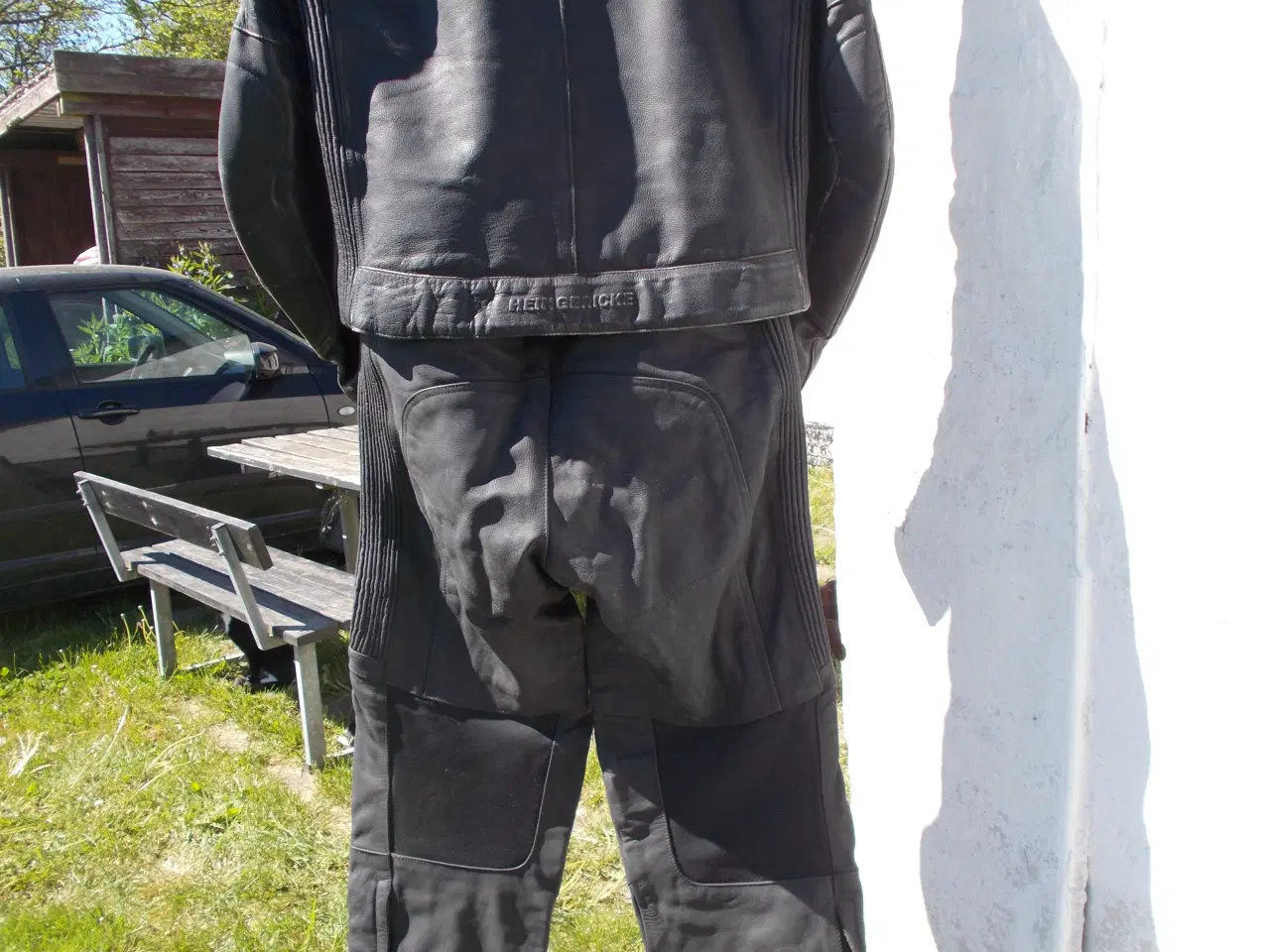 Billede 1 - læderdragt til person på 180-185cm