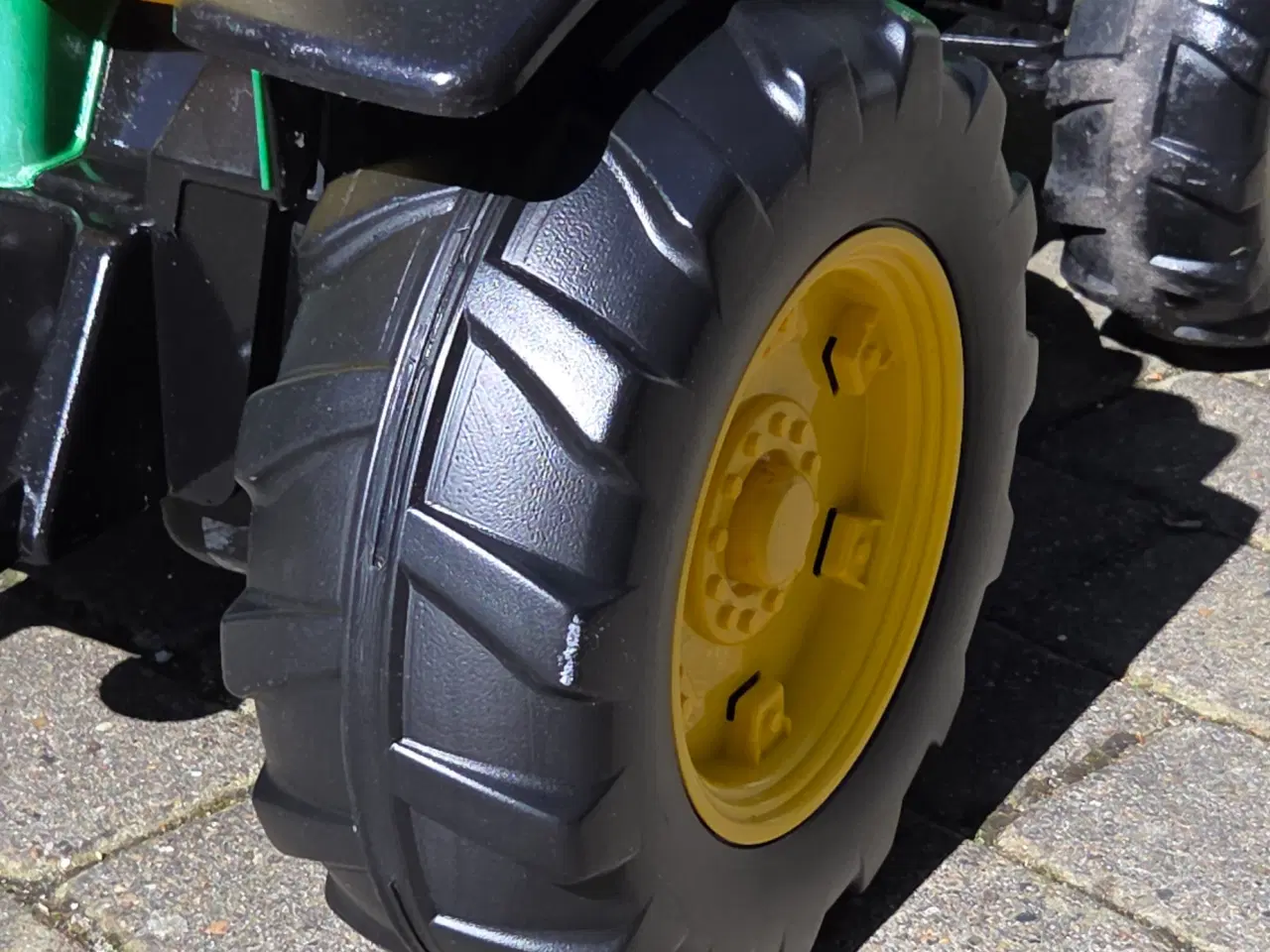 Billede 2 - John deere traktor 12 volt 