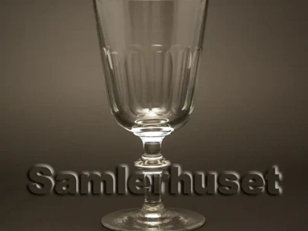 Billede 1 - Chr. 8 Rødvinsglas. H:155 mm.