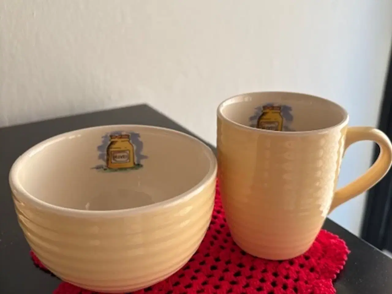 Billede 2 - Krus og Skåle fra Busy Bee England