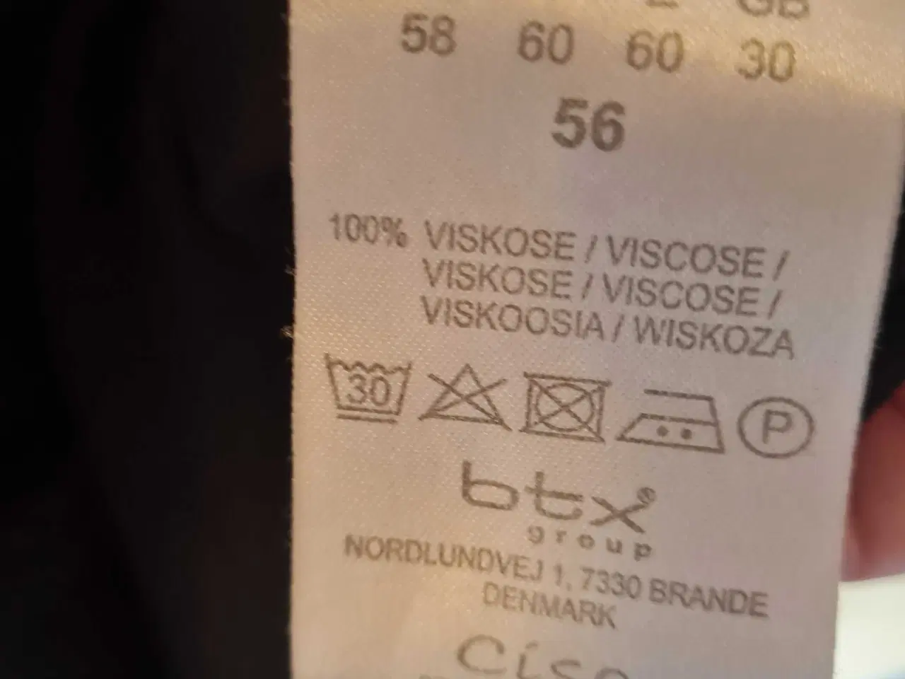 Billede 4 - Ciso skjorte str 56 