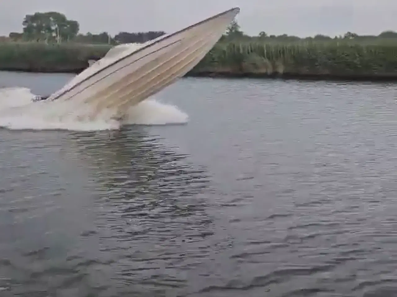 Billede 9 - Finnsport 500 super sjov og hurtig speedbåd