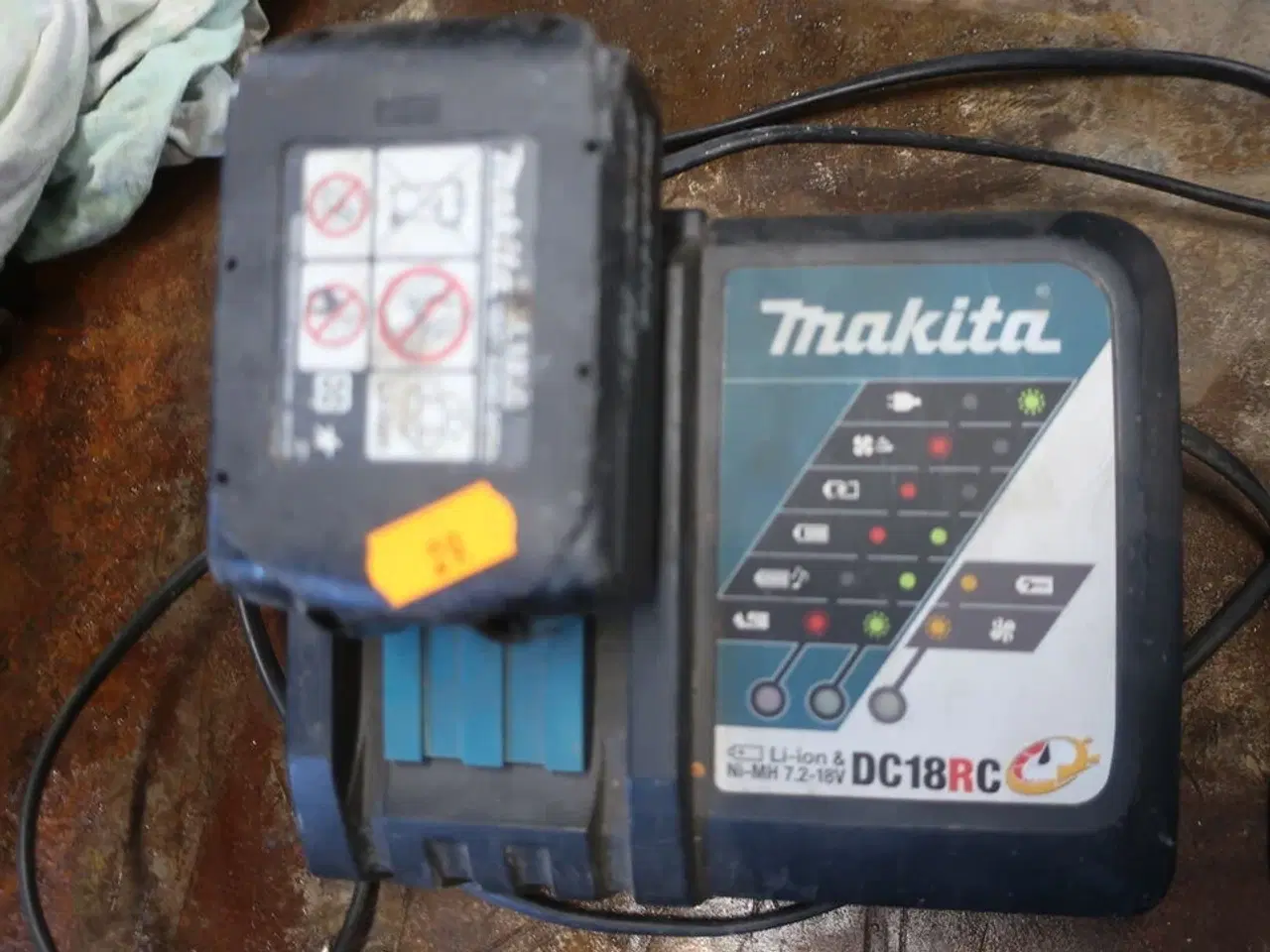 Billede 5 - Akku blindnittepistol MAKITA DRV150 med 2 stk. batterier og lader