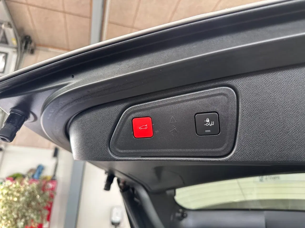 Billede 17 - Peugeot 3008 1,6 Hybrid4 Allure Pack Limited EAT8 Van