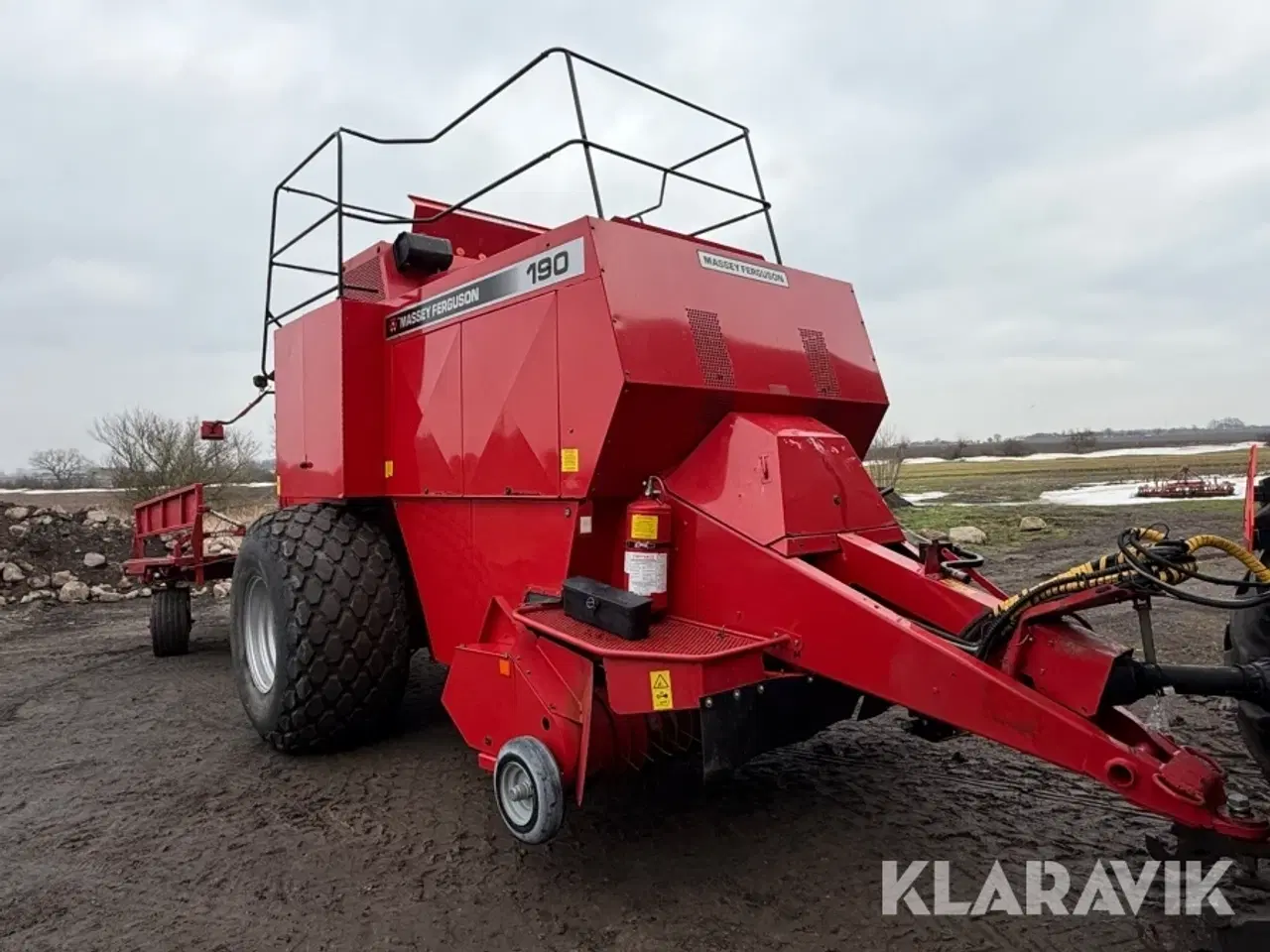 Billede 2 - Bigballepresse Masey ferguson 190