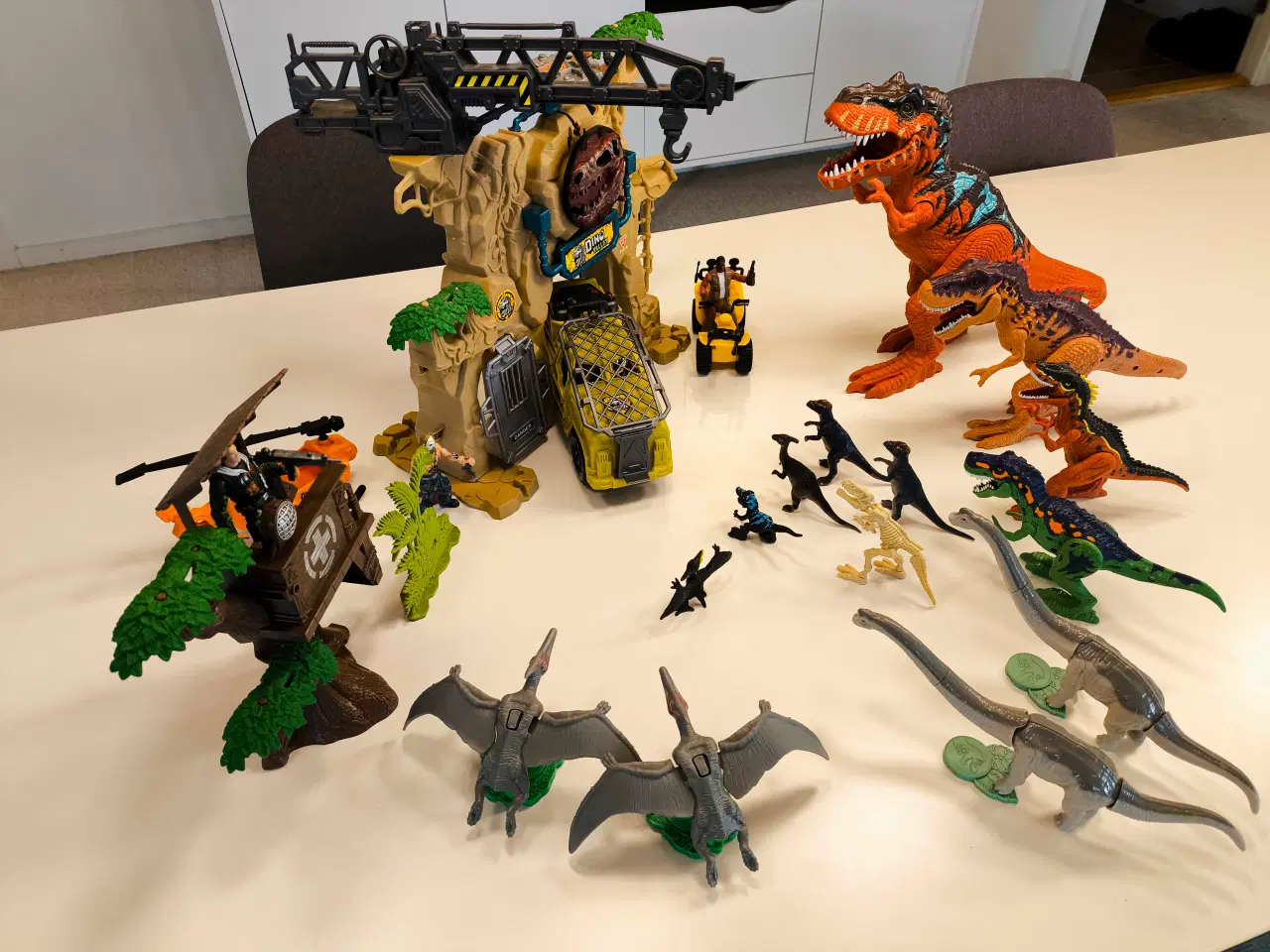 Billede 1 - Dinosaurnes Verden 🤩 (Se billederne)