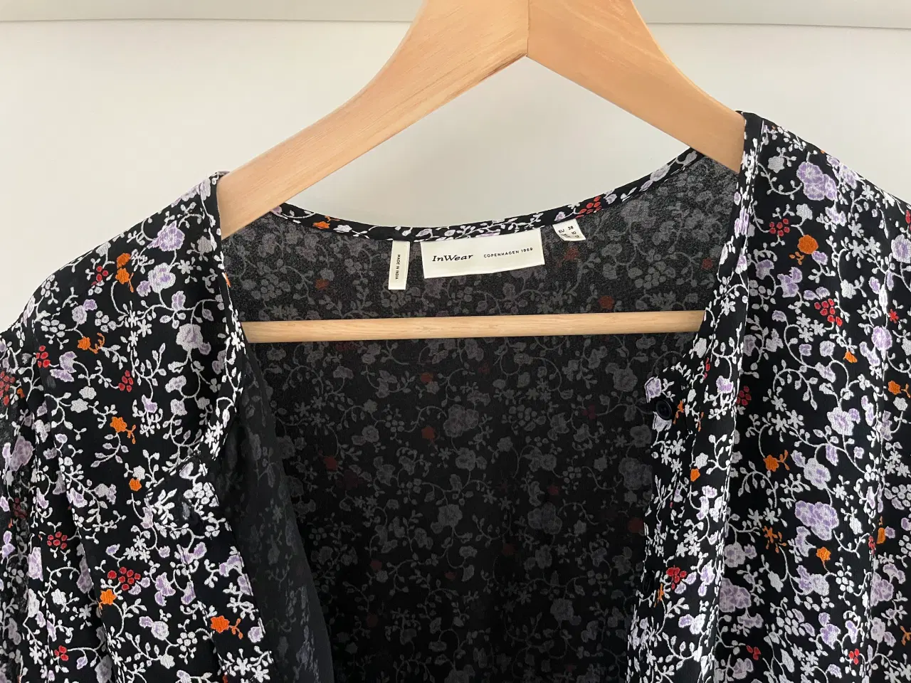 Billede 3 - InWear kjole med slids