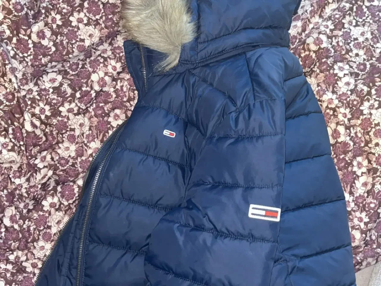 Billede 1 - Tommy hilfiger Jeans Dunjakke